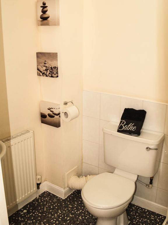 King Court Apartment Motherwell Exterior foto